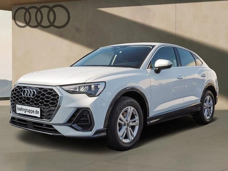 Gebraucht Audi Q3 Sportback Business 150 PS (110 kW) 2022 Ibisweiß SUV