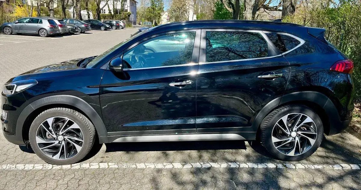 Gebraucht Hyundai Tucson Premium 177 PS (130 kW) 2020 Schwarz SUV