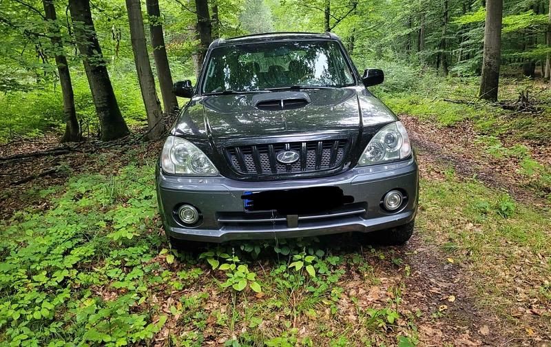 Schwarz Gebraucht 2003 Hyundai Terracan SUV | 1.790 € (Superpreis) - Bild 1/4