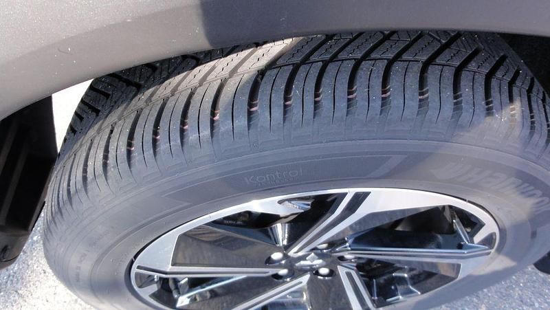 Gebraucht Mitsubishi Eclipse Cross 188 PS (138 kW) 2021 Grau SUV