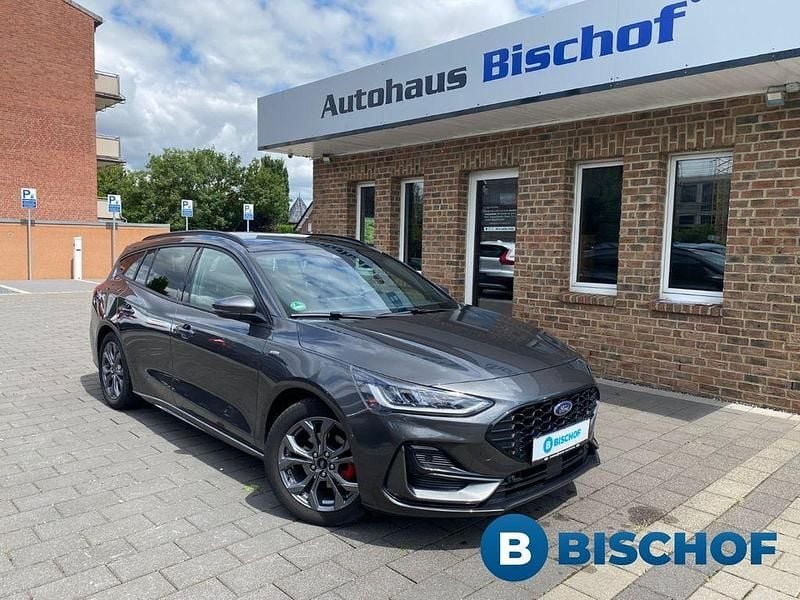 Gebraucht Ford Focus ST-Line 125 PS (91 kW) 2023 Grau Limousine
