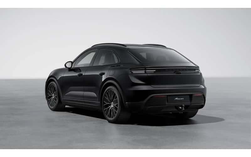 Gebraucht Porsche Macan 380 kW (517 PS) 2025 Tiefschwarzmetallic SUV