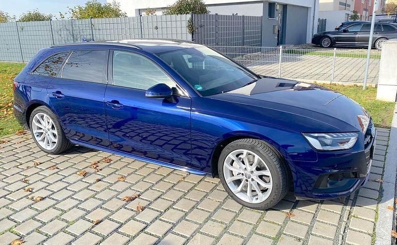 Blau Gebraucht 2019 Audi A4 Advanced Kombi | 23.000 € (Superpreis) - Bild 1/4