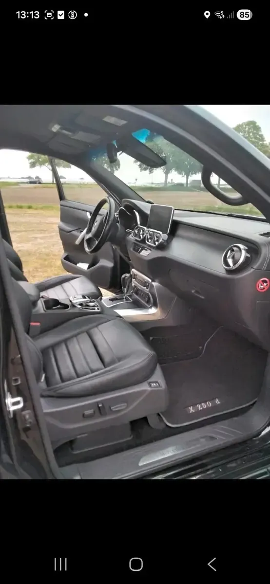 Gebraucht Mercedes X250 190 PS (139 kW) 2018 Schwarz Pickup