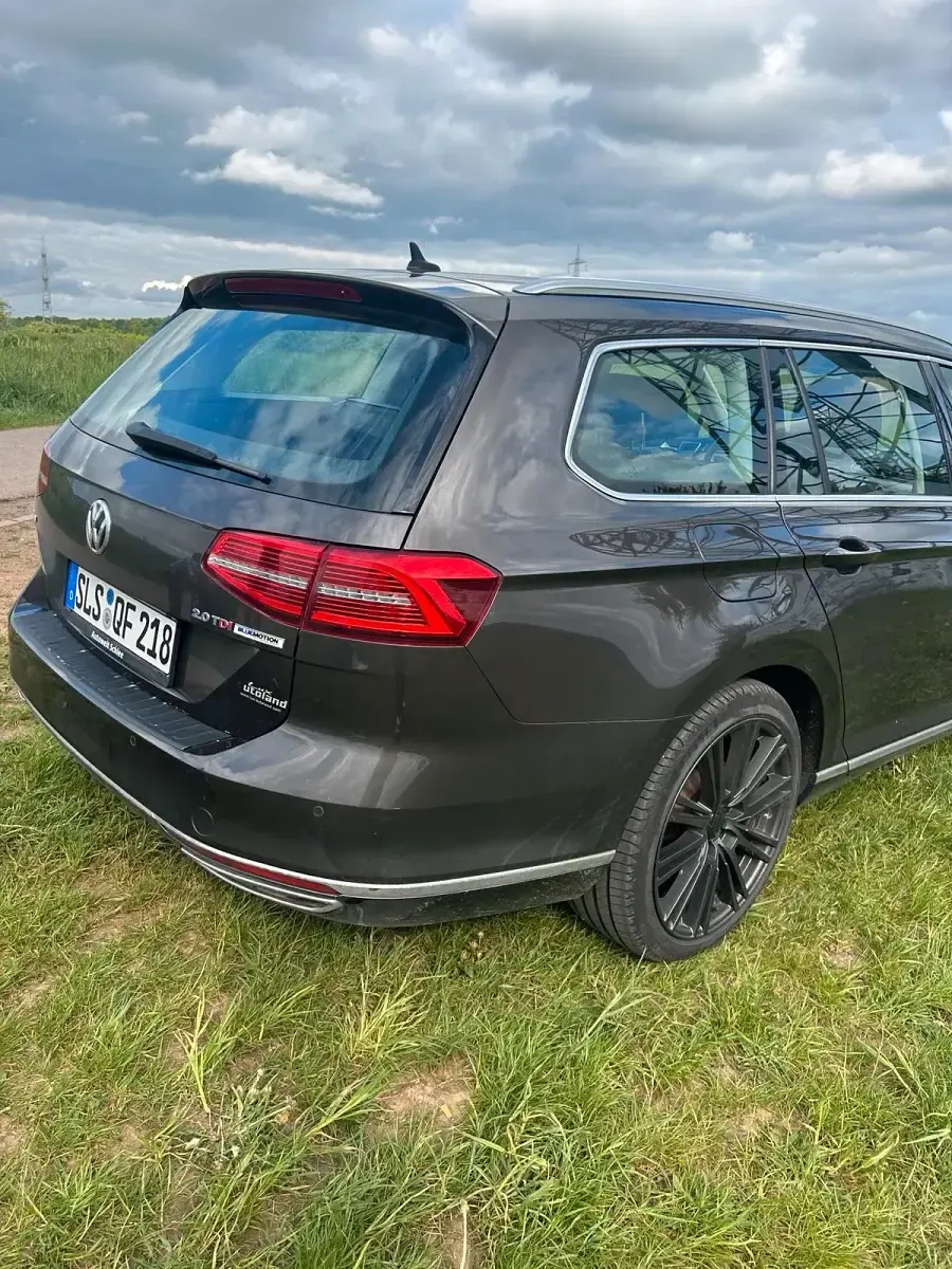 Gebraucht VW Passat 190 PS (139 kW) 2016 Braun Kombi