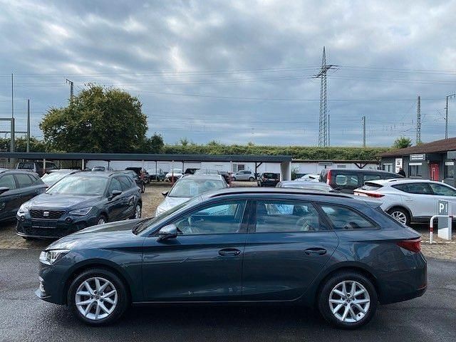 Gebraucht Seat Leon Style 110 PS (80 kW) 2022 Grau Limousine