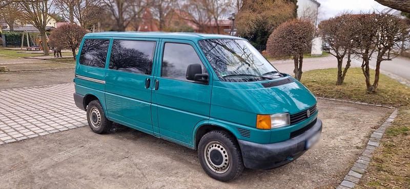 Gebraucht VW T4 116 PS (85 kW) 1999 Grün Van