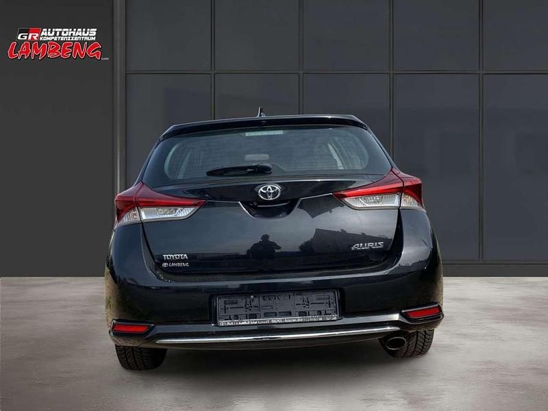 Gebraucht Toyota Auris Design 116 PS (85 kW) 2016 Mysticschwarz mica Limousine