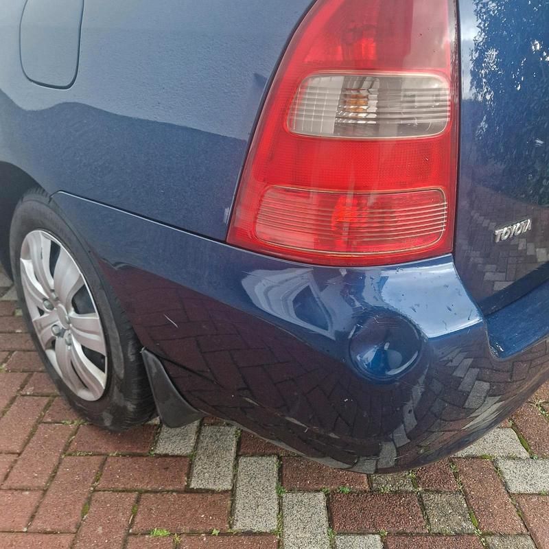 Gebraucht Toyota Corolla 110 PS (80 kW) 2003 Blau Kombi