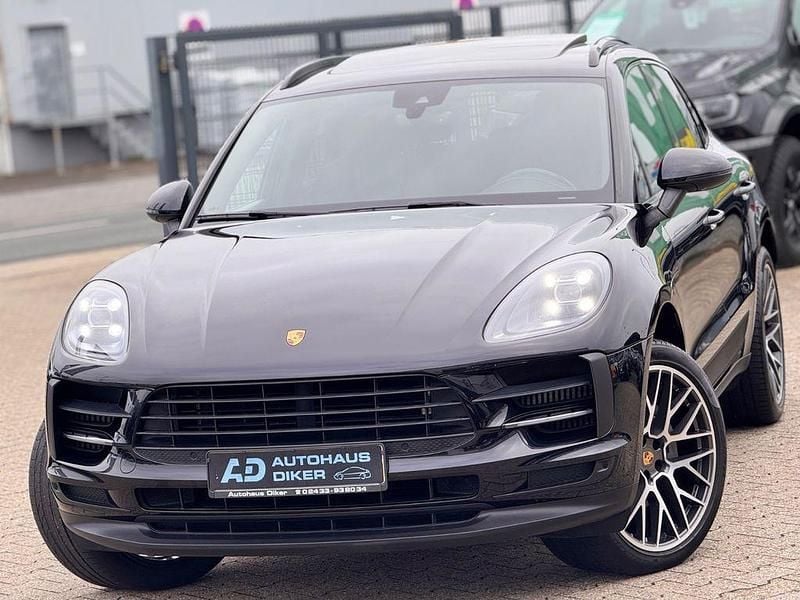 Schwarz Gebraucht 2021 Porsche Macan S SUV | 48.800 € (Fairer Preis) - Bild 1/4