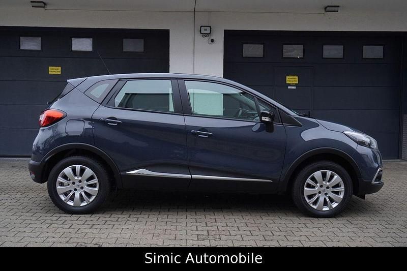 Gebraucht Renault Captur Experience 90 PS (66 kW) 2016 Blau SUV