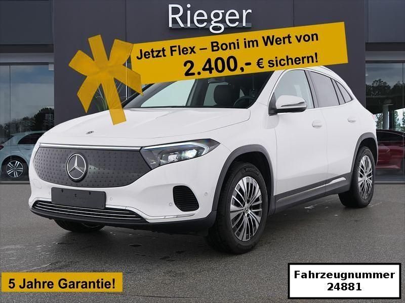 Gebraucht Mercedes EQA250 Advanced 139 kW (190 PS) 2025 Weiß SUV