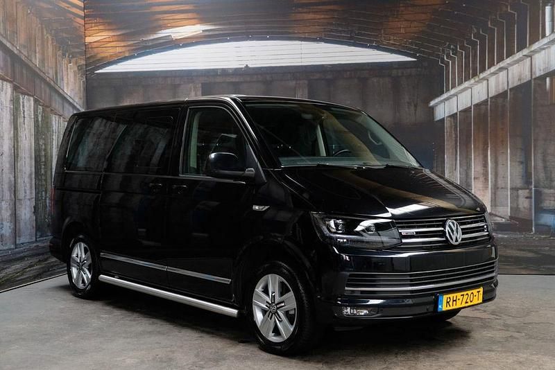 Schwarz Gebraucht 2017 VW T6 Van | 24.950 € (Superpreis) - Bild 1/4