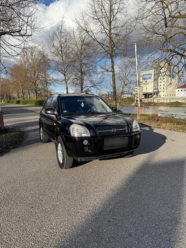 Gebraucht Hyundai Tucson 141 PS (103 kW) 2008 Schwarz SUV