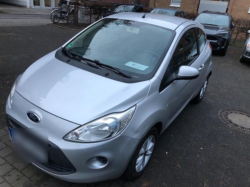 Gebraucht Ford Ka 59 PS (43 kW) 2014 Silber Kleinwagen