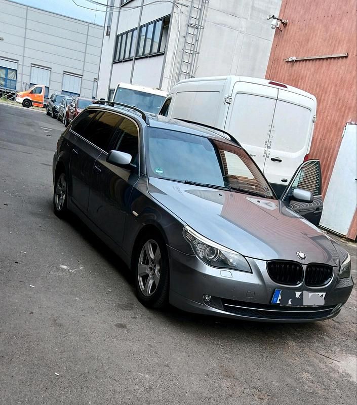 Grün Gebraucht 2008 BMW 525 Kombi | 4.000 € (Guter Preis) - Bild 1/4