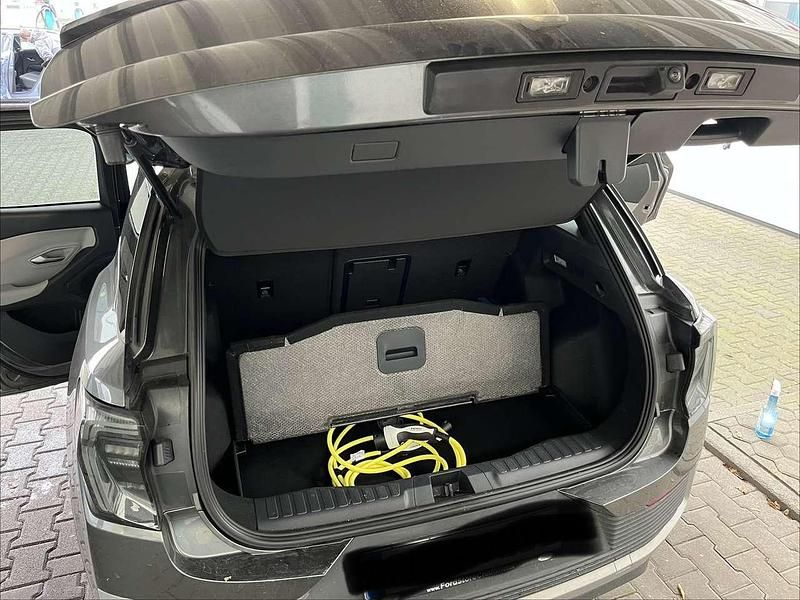 Gebraucht Ford Explorer 150 kW (204 PS) 2024 Grau SUV