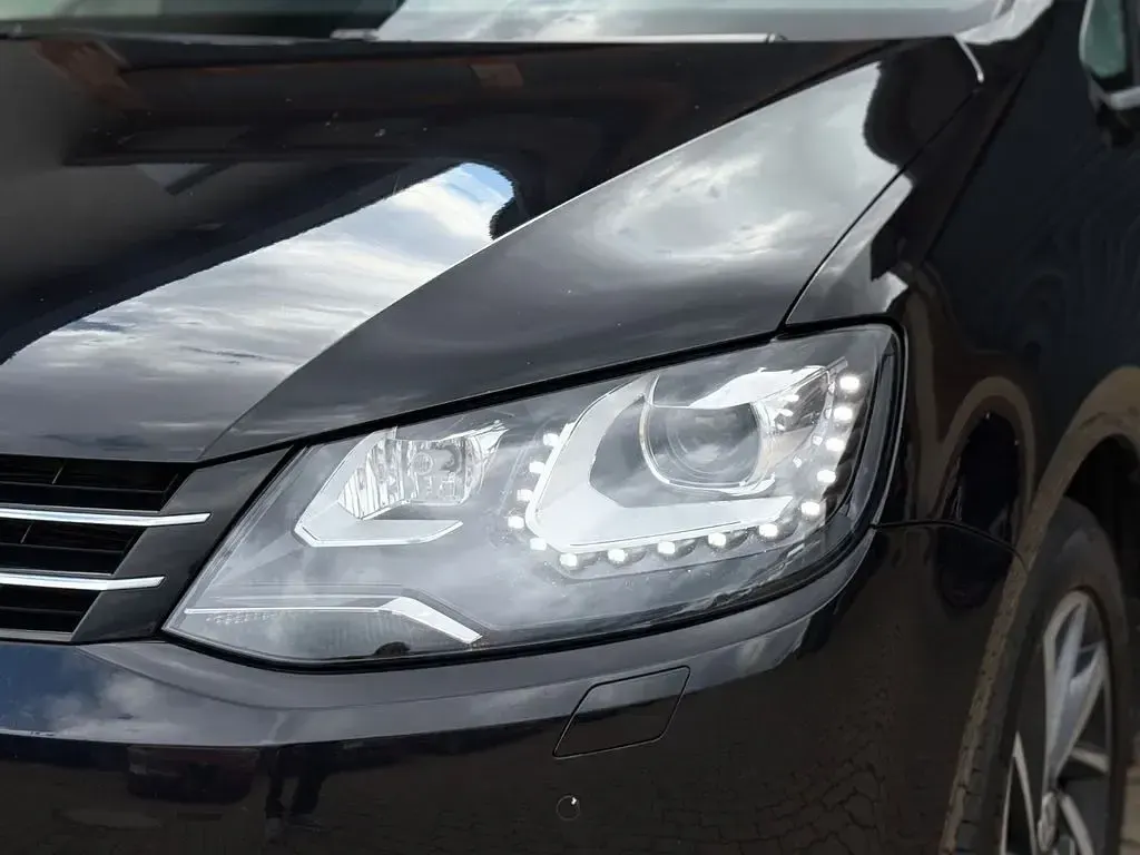 Gebraucht VW Sharan Sound 150 PS (110 kW) 2018 Schwarz Van / Kleinbus