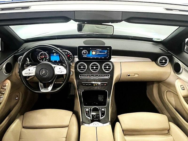 Gebraucht Mercedes C300 AMG line 258 PS (189 kW) 2020 Schwarz Cabrio