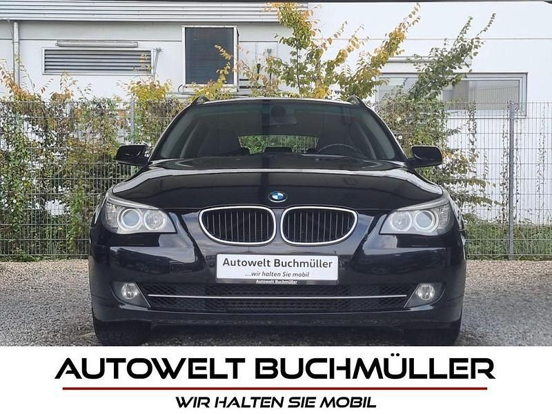 Schwarz Gebraucht 2007 BMW 520 Sport Line Kombi | 3.890 € (Guter Preis) - Bild 1/4