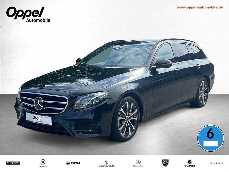 Obsidianschwarz metalliclack Gebraucht 2020 Mercedes E400 AMG line Kombi | 39.299 € (Fairer Preis) - Bild 1/3