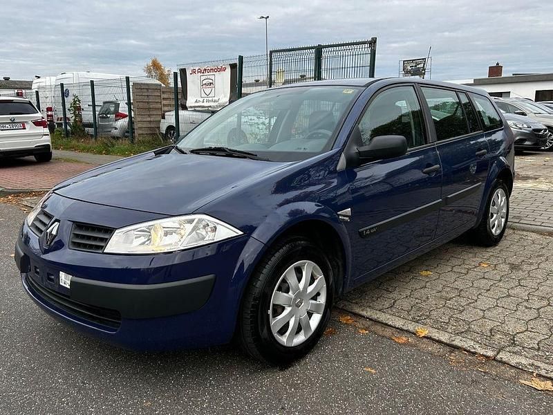 Blau Gebraucht 2004 Renault Mégane II Authentique Limousine | 1.590 € (Fairer Preis) - Bild 1/4