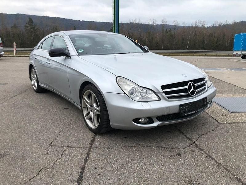 Gebraucht Mercedes CLS350 224 PS (164 kW) 2010 Grau Limousine