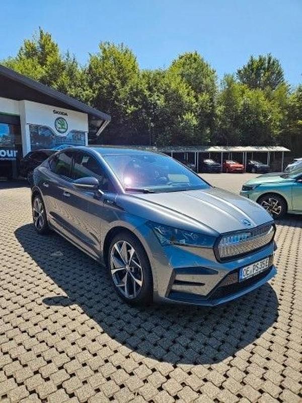 Grau Gebraucht 2022 Skoda Enyaq iV RS SUV | 38.990 € (Guter Preis) - Bild 1/1