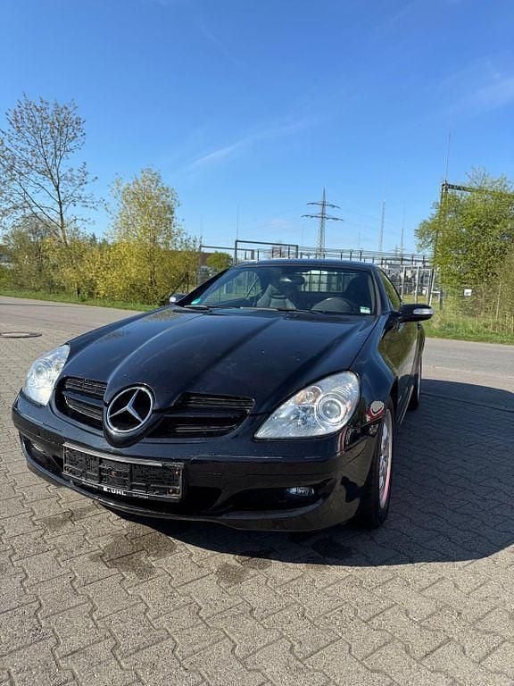 Gebraucht Mercedes SLK200 163 PS (119 kW) 2005 Schwarz Cabrio