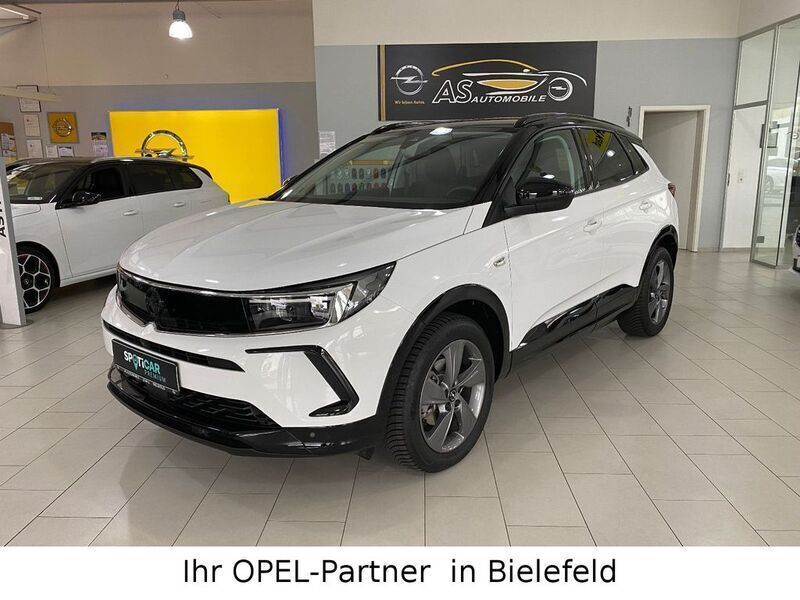 Lack weiss banquise/deckende l Gebraucht 2024 Opel Grandland X SUV | 28.990 € (Fairer Preis) - Bild 1/4