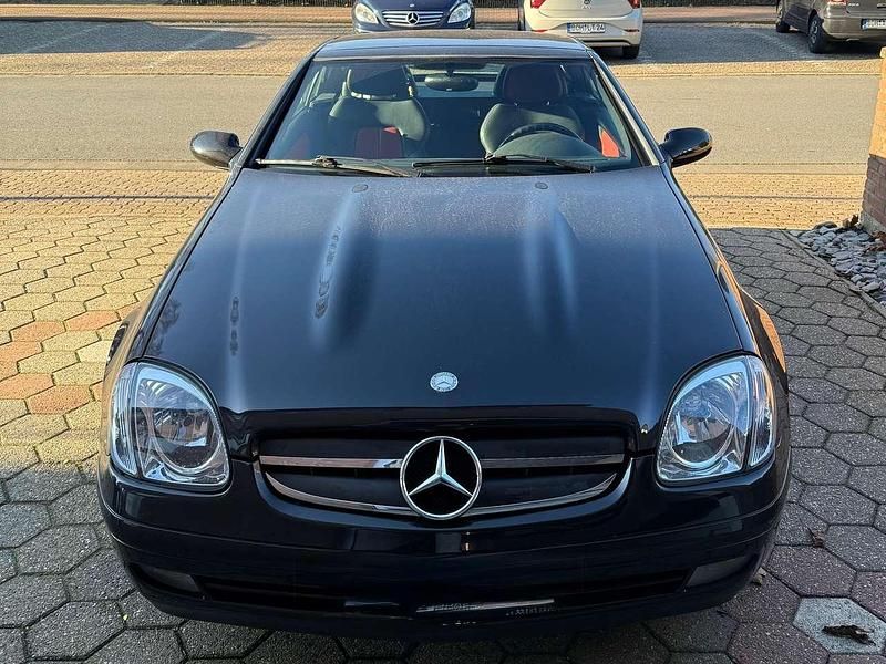 Schwarz Gebraucht 1999 Mercedes SLK200 Cabrio | 6.500 € (Fairer Preis) - Bild 1/4