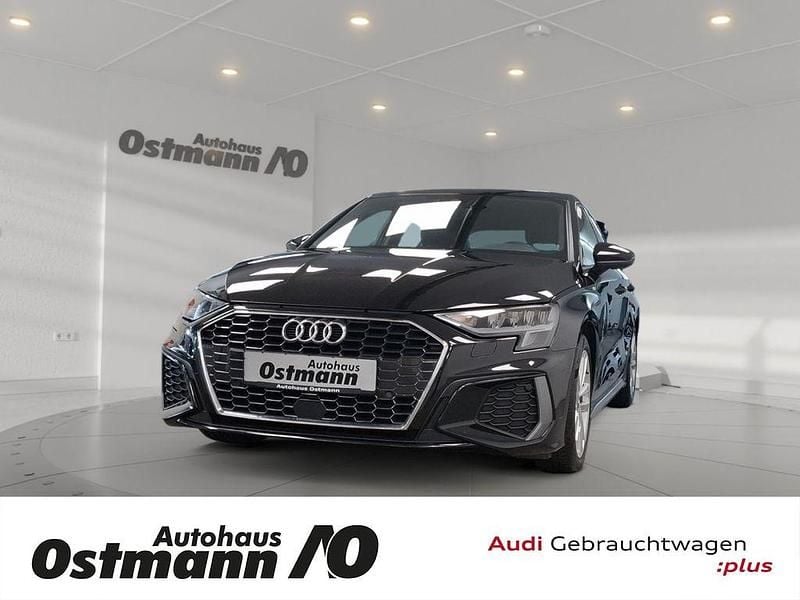 Mythosschwarz Gebraucht 2020 Audi A3 Sportback S-Line Kleinwagen | 23.650 € (Fairer Preis) - Bild 1/4