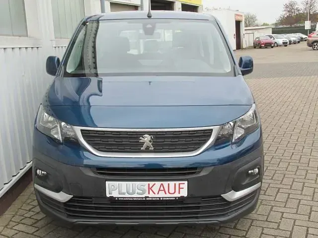 Gebraucht Peugeot Rifter Active 102 PS (75 kW) 2020 Blau Van / Kleinbus