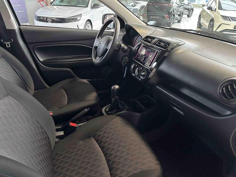 Gebraucht Mitsubishi Space Star 71 PS (52 kW) 2021 Islandweiss (metallic) Kleinwagen