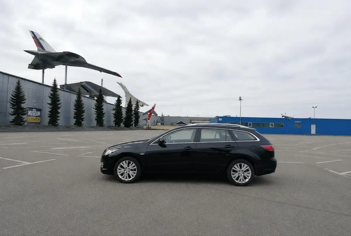 Gebraucht Mazda 6 Dynamic 145 PS (106 kW) 2010 Schwarz Kombi