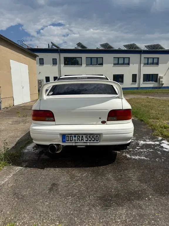 Gebraucht Subaru Impreza 300 PS (220 kW) 1993 Weiß Limousine