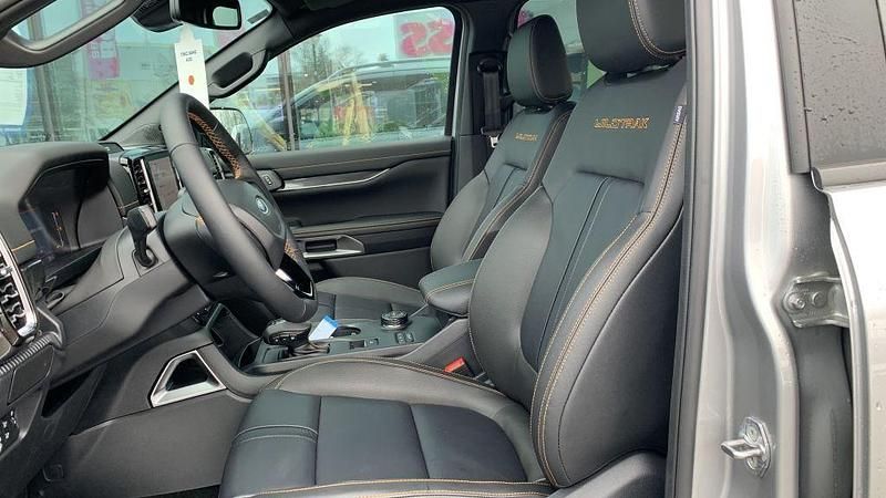 Neu Ford Ranger Wildtrack 241 PS (177 kW) 2026 Silber Pickup