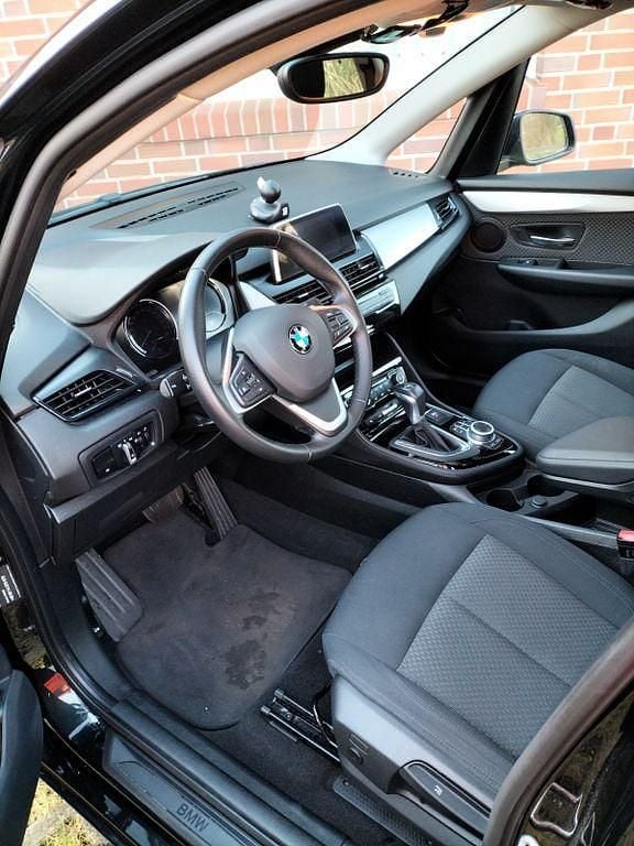 Gebraucht BMW 225 Active Tourer iPerformance 224 PS (164 kW) 2021 Schwarz Van / Kleinbus