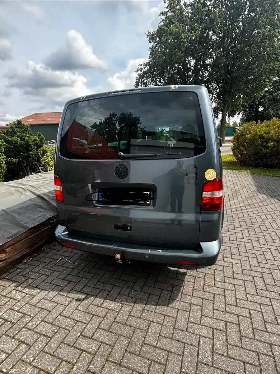 Gebraucht VW Multivan 131 PS (96 kW) 2008 Van / Kleinbus