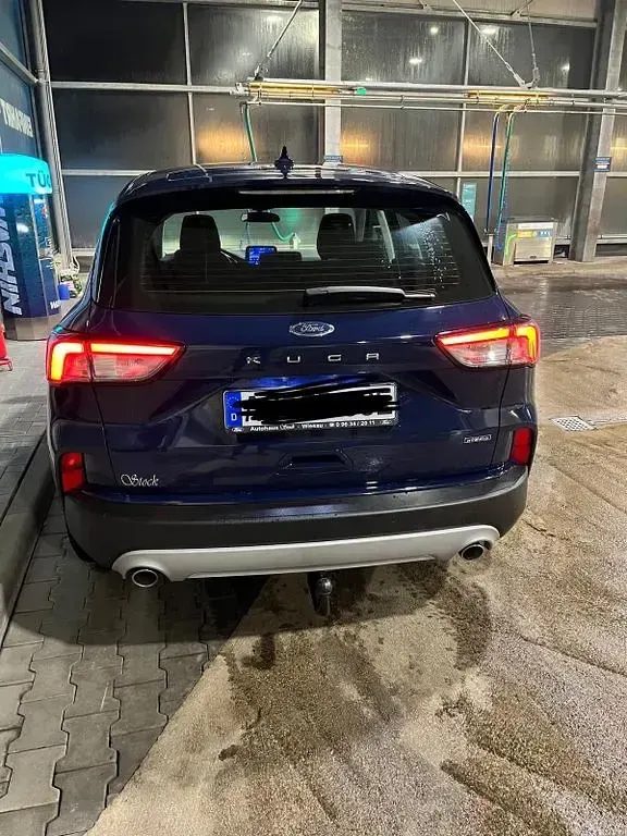 Gebraucht Ford Kuga Titanium 224 PS (164 kW) 2021 Blau SUV