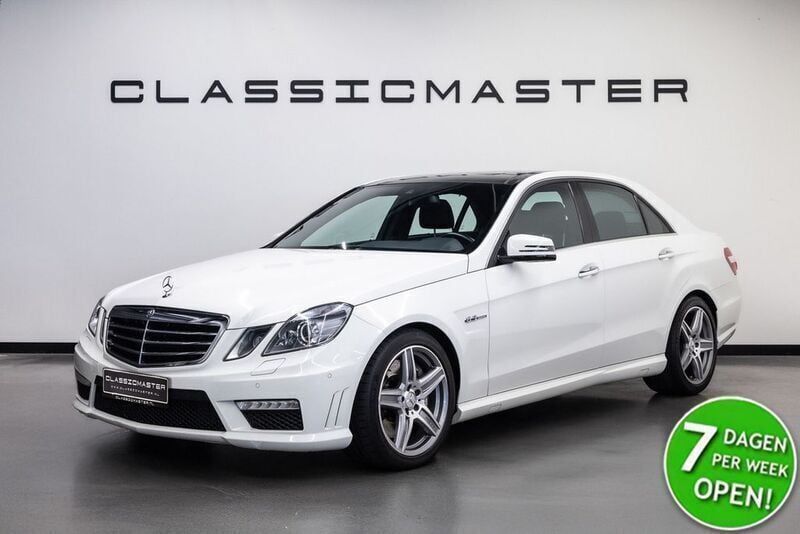 Weiß Gebraucht 2010 Mercedes E63 AMG AMG Limousine | 49.950 € - Bild 1/4