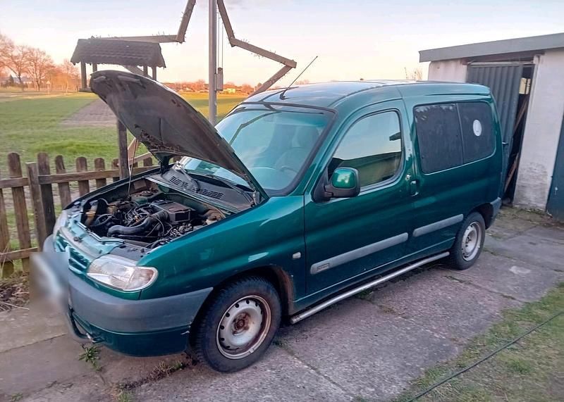 Gebraucht Citroën Berlingo 90 PS (66 kW) 2000 Grün Van / Kleinbus