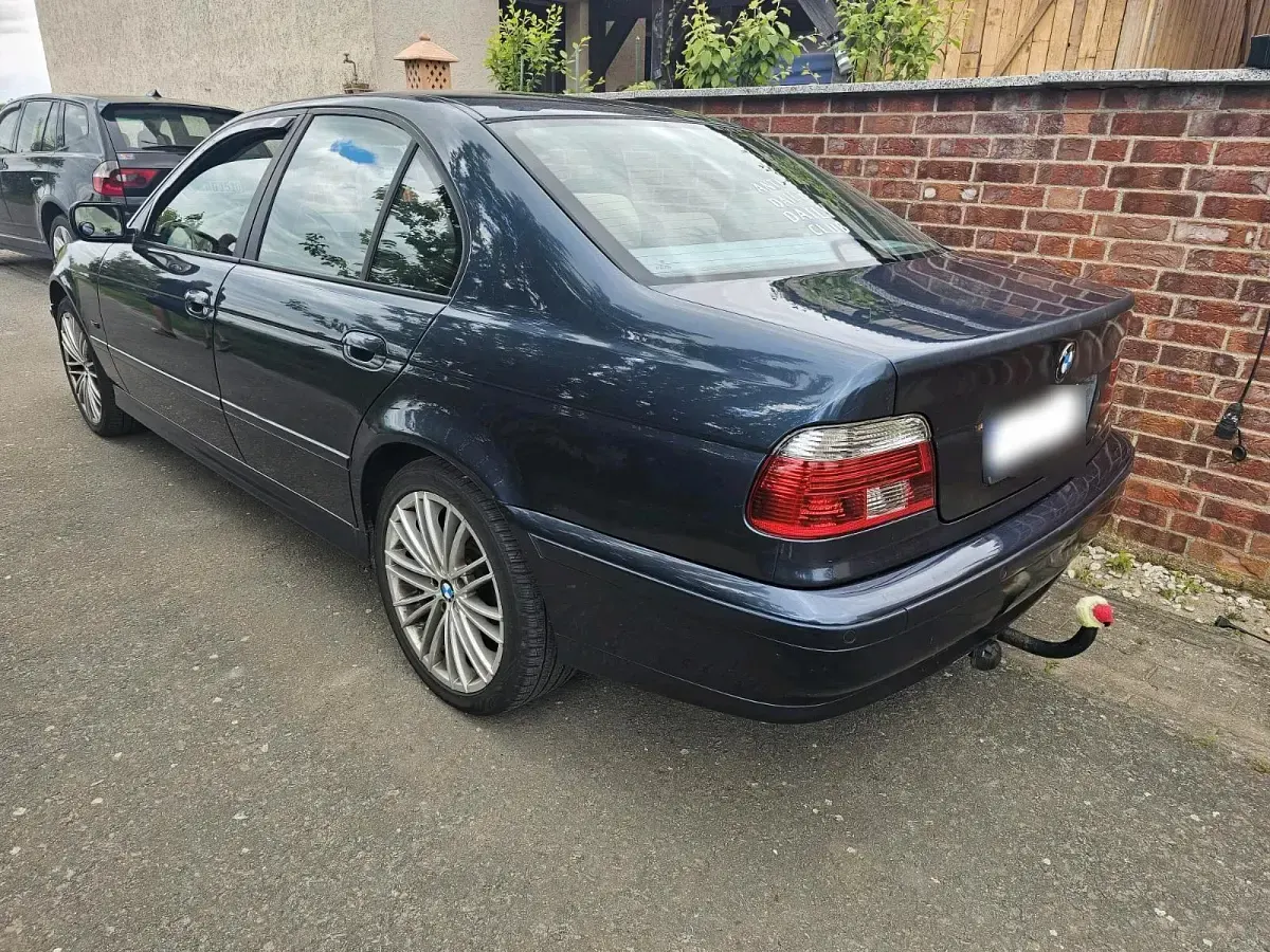 Gebraucht BMW 520 170 PS (125 kW) 2002 Blau Limousine