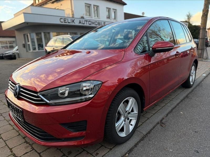 Gebraucht VW Golf Sportsvan 125 PS (91 kW) 2015 Rot Van / Kleinbus