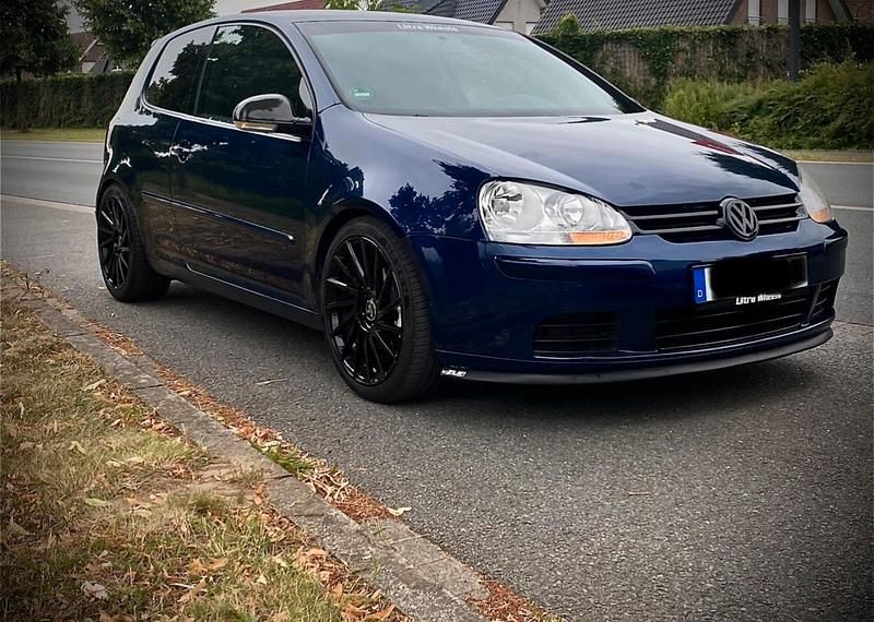 Gebraucht VW Golf Sport 101 PS (74 kW) 2006 Blau Coupé