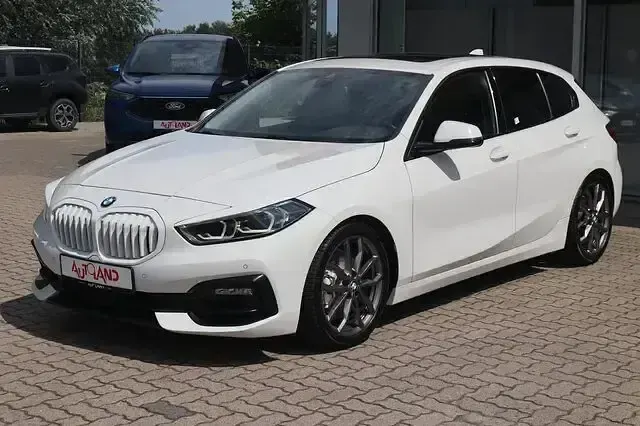Gebraucht BMW 120 Sport Line 178 PS (130 kW) 2021 Weiß Kleinwagen