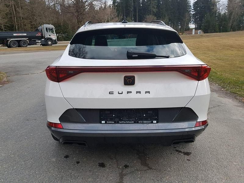 Gebraucht Cupra Formentor 150 PS (110 kW) 2023 Weiß SUV