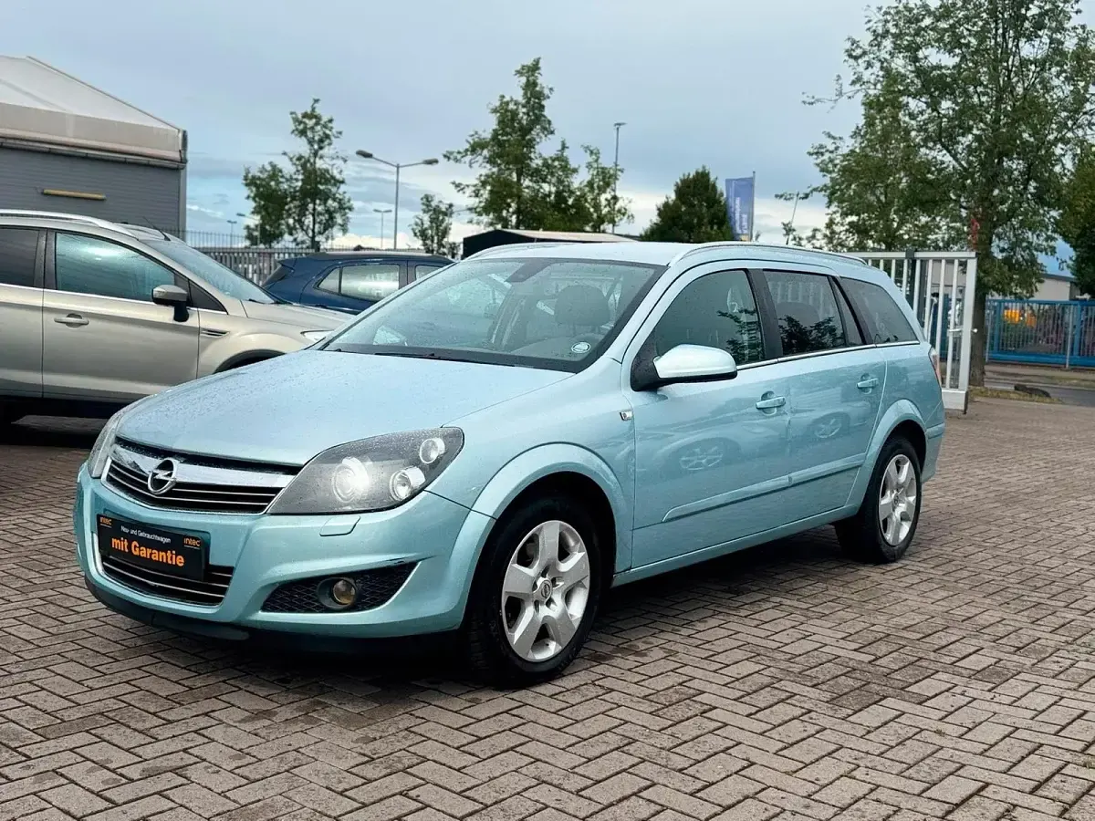 Gebraucht Opel Astra 116 PS (85 kW) 2009 Blau Kombi