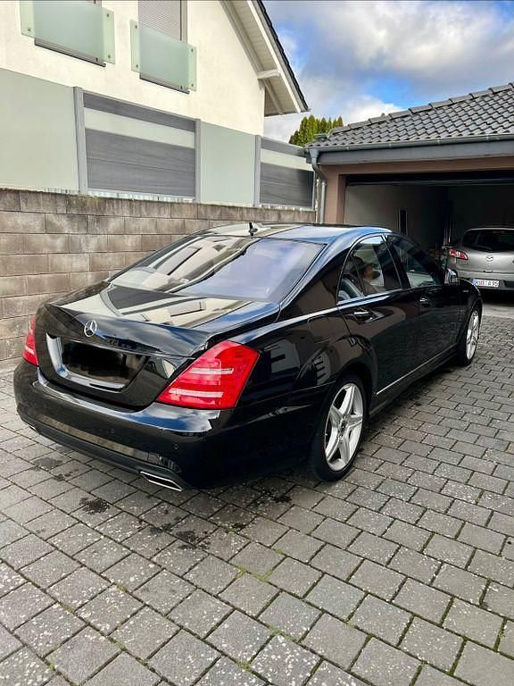 Gebraucht Mercedes S500 435 PS (319 kW) 2011 Limousine