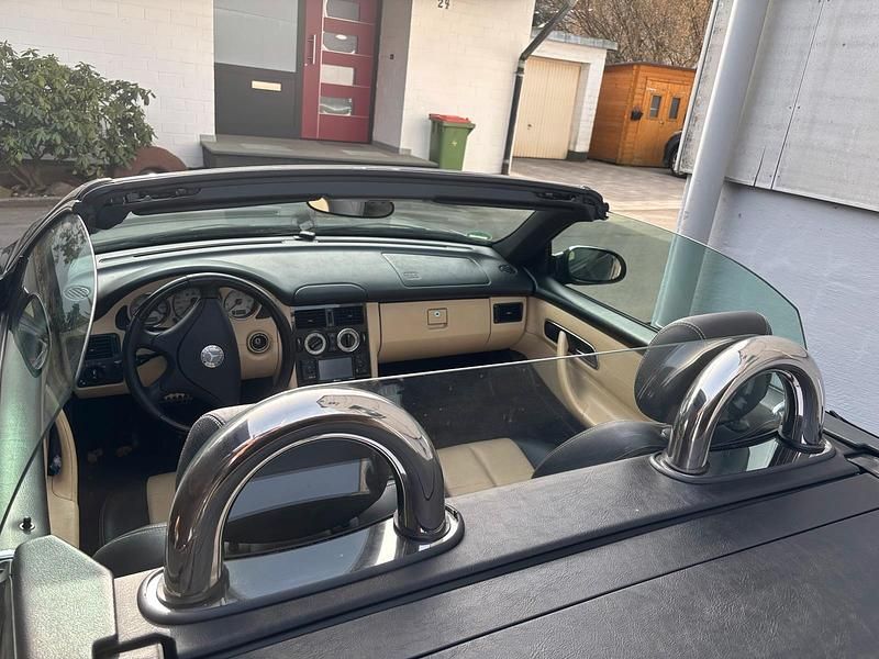 Gebraucht Mercedes SLK200 163 PS (119 kW) 2002 Schwarz Cabrio